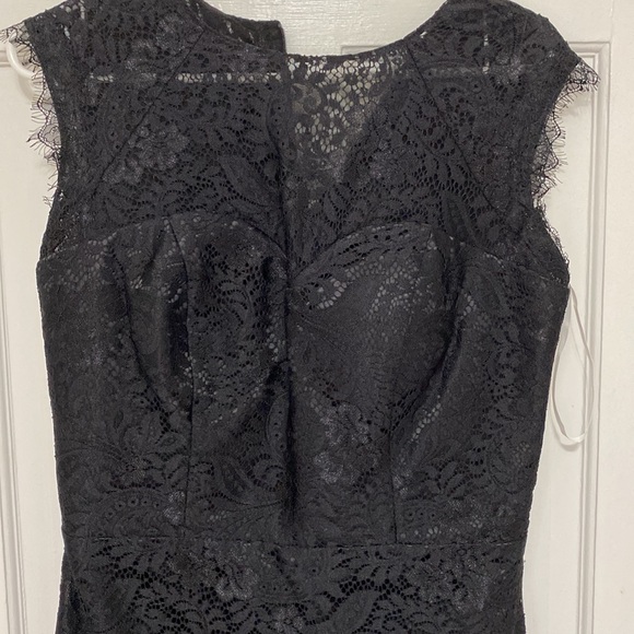 Snug as a 🐞 bug. I could not zip it! - Picture 2 of 7